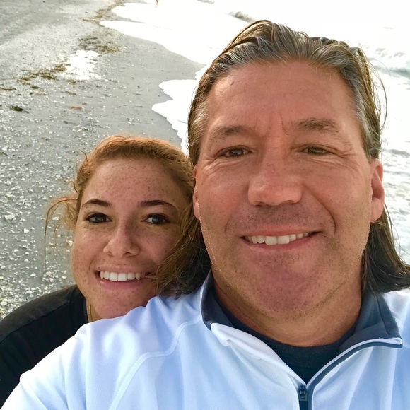 Meet your Posher, Robert - Picture 1 of 3